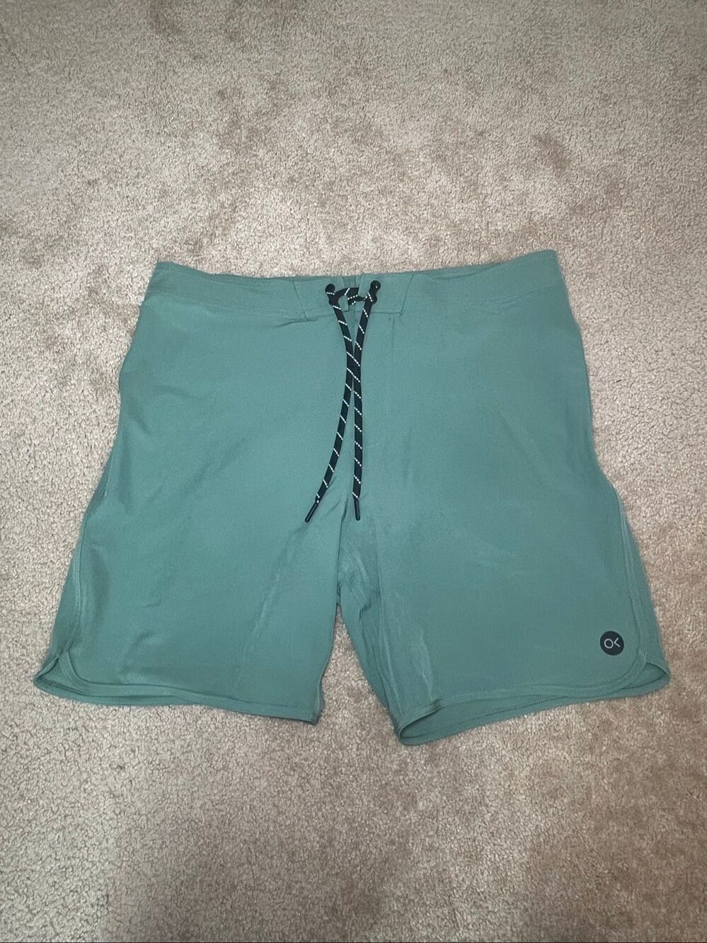 Outerknown Apex Boardshorts Men’s Size 32 Sage Green Stretch Swim Trunks